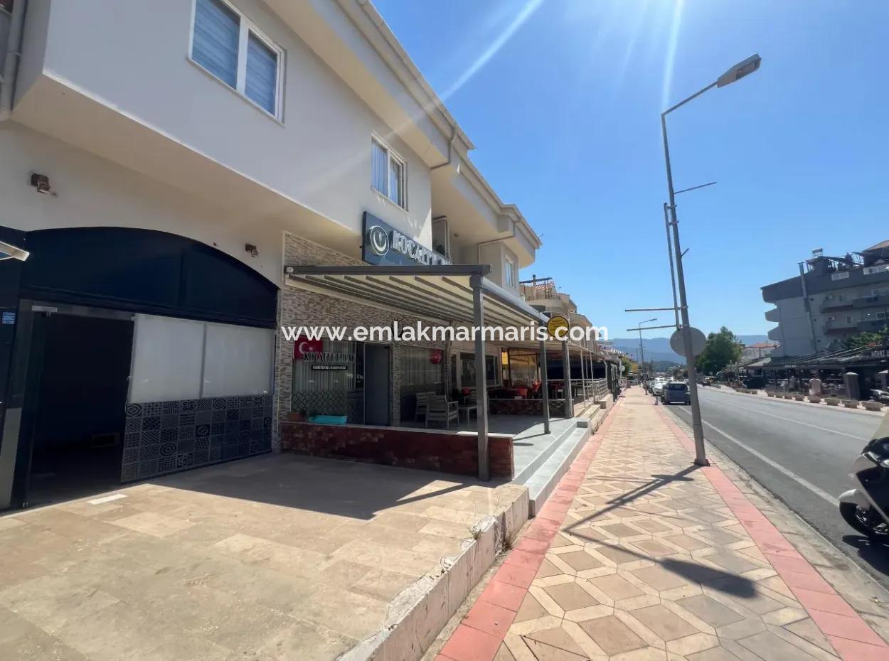 Shop For Sale 90M2 On The Main Street In The Center Of Armutalan, Marmaris