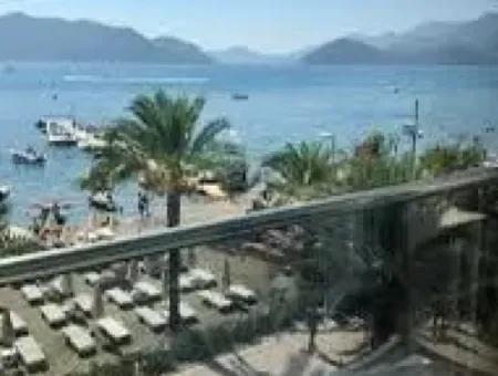 Marmaris Merkez,De Satılık Denize Sıfır Masrafsız 70 Odalı Otel